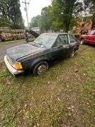 1983 Ford Escort VIN# 1FABP0446DW182300