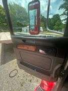 2011 Peterbilt 386 Sleeper Cab VIN# 1XPHDP9X5BD126283