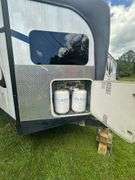 V-Cross Platinum Trailer Camper VIN# 4x4TVCF224E5103225