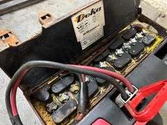 Raymond Model 8210 Deka D -Series 24V 9AMP Electric Pallet Jack