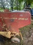 New Holland Hayliner Model-269 Small Bailer