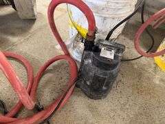 Utiltech 1/6 HP Submersible Utility Pump