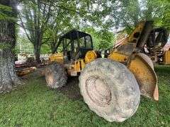 John Deere 6400 Skidder