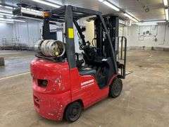 Raymond Model MCP1F2A25LV, 4400 lb Propane Fork Lift