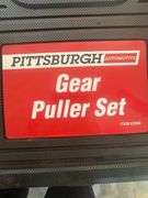 601 Count Tap & Die Set and Gear Puller Set Combo