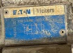Hydraulic Wall Saw System with Eaton Vickers Controls, Blade Guards and Tracks
