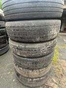 (35x) Truck Tire Casings