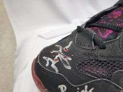 Charlotte Hornets Signed Converse Shoe