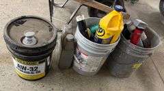 Grouping of AW-32 Hydraulic Oil, Motor Oil, Chemicals and More!