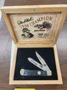 Frost Cutlery 1998 Daytona 500 Champion Dale Earnhardt 40th Anniversary Kife in Display Case