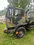 1996 Stewart and Stevenson Cabover Military Transport Truck VIN# NH01Y2