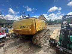 Komatsu PC 200 L Excavator with Thumb