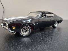 1:18 Scale 1969 Oldsmobile 442 Die Cast