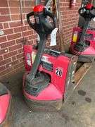 Raymond Model 8210 Deka D -Series 24V 9AMP Electric Pallet Jack