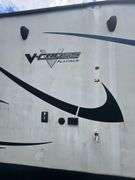 V-Cross Platinum Trailer Camper VIN# 4x4TVCF224E5103225