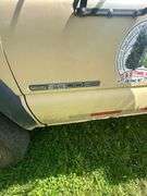 2001 GMC 2500 HD Utility Bed 4x4 VIN# 1GDHK24U81Z295556