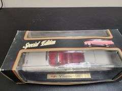 Maisto Special Edition 1:18 Scale Cadillac Eldorado Biarritz Die Cast