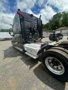 2014 Freightliner Sleeper Cab VIN# 3AKJGLD68ESFP4559