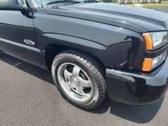 2005 Chevrolet Silverado 1500 Joe Gibbs Performance Package VIN#1GCEC14V75Z125444