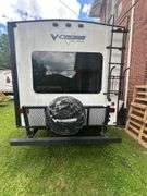 V-Cross Platinum Trailer Camper VIN# 4x4TVCF224E5103225