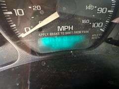 2001 GMC 2500 HD Utility Bed 4x4 VIN# 1GDHK24U81Z295556
