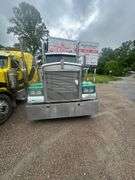 1987 Kenworth Sleeper Cab VIN# 1XK9GBGGXHS343226