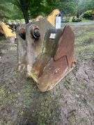 Komatsu Model-PC200-225-290 42"HD Excavator Bucket