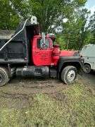 1988 Mack R688ST12' Dump Truck VIN# 1M2N187Y7JW021855