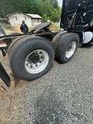 2014 Freightliner Sleeper Cab VIN# 3AKJGLD68ESFP4559