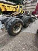 2005 Kenworth  VIN# 1XKWDBOX85J072075