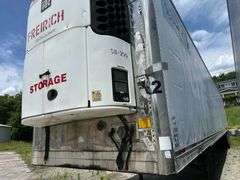 2004 53’ Utility Trailer Mfg. Semi Trailer VIN: 1UYVS25334M136802