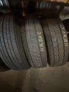 (6x) 11R 24.5 Used Truck Tires