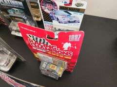 (15) 1/64 Nascar Die Cast Cars