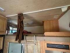 2005 Raptor 36' Key Performance Camper/Toy Hauler VIN# 4YDF36139M853833