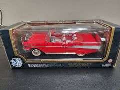 Road Tough 1:18 Scale 1957 Chevrolet Bel Air Convertible Die Case