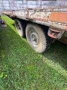 1990 White 26' Gooseneck Trailer