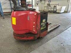 Raymond Model 8310 Deka D-Series 24V 26AMP Electric Pallet Jack