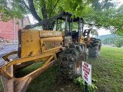 John Deere 6400 Skidder