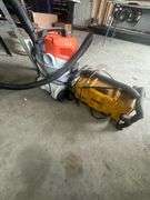Lot of DeWalt Worksite Charger/Radio & Stihl SE-33 Shop Vac