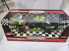 Kyle Petty Hand Signed 1/18 Scale #42 Mello Yello Die Cast Car