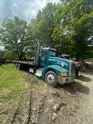 1997 Peterbilt 385 30' Roll Back Vin# 1NPGLA9X0VN439553