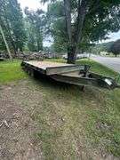 1983 18' 242 Trailer VIN# 10HHT1805100041