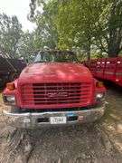 1998 GMC C6500 14" with Liftgate VIN# 1GDJ7H1C3XJ503772