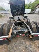 2014 Freightliner Sleeper Cab VIN# 3AKJGLD68ESFP4559
