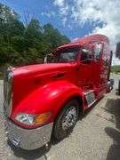 2011 Peterbilt 386 Sleeper Cab VIN# 1XPHDP9X3BD126282
