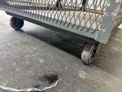 Rolling Locking Cage