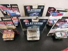 (15) 1/64 Nascar Die Cast Cars
