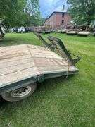 1983 18' 242 Trailer VIN# 10HHT1805100041