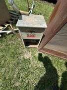 Antique Tharrington Industries Heater/Oven Little Giant Animal Feeder