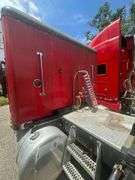 1986 Peterbilt Sleeper Cab, VIN# 1XP9D29X5HN210436